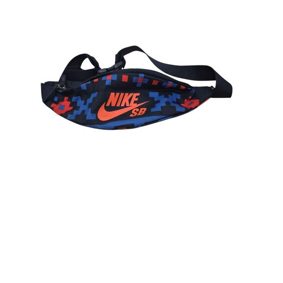 Nike SB Heritage Crossbody Waist Hip Fanny Pack Dark Obsidian (BA6418-475)